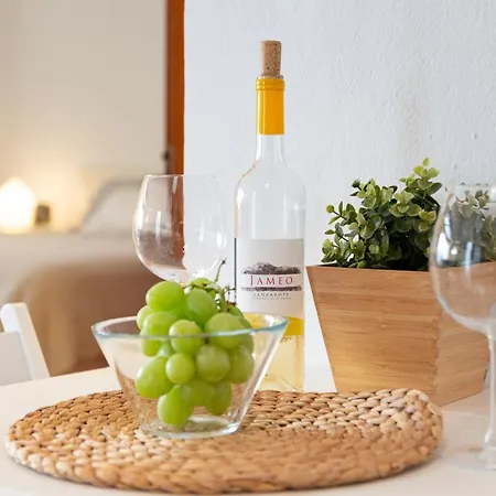 Sweet Holidays. Molinos Apartment