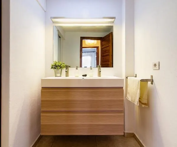 Sweet Holidays. Molinos קוסטה טגוויסה